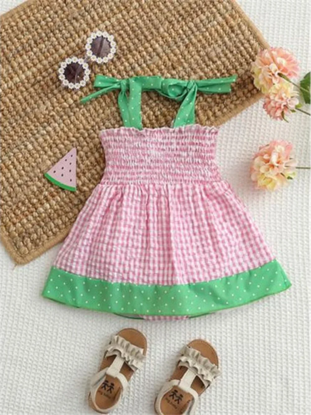A Classy Chic Boutique *features pocketed